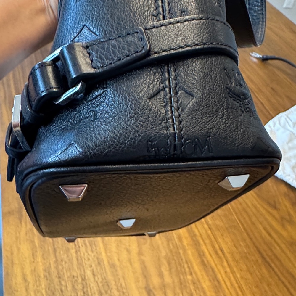 MCM Black Embossed Leather Visetos Crossbody Bag with Silver Hardware - Picture 16 of 16